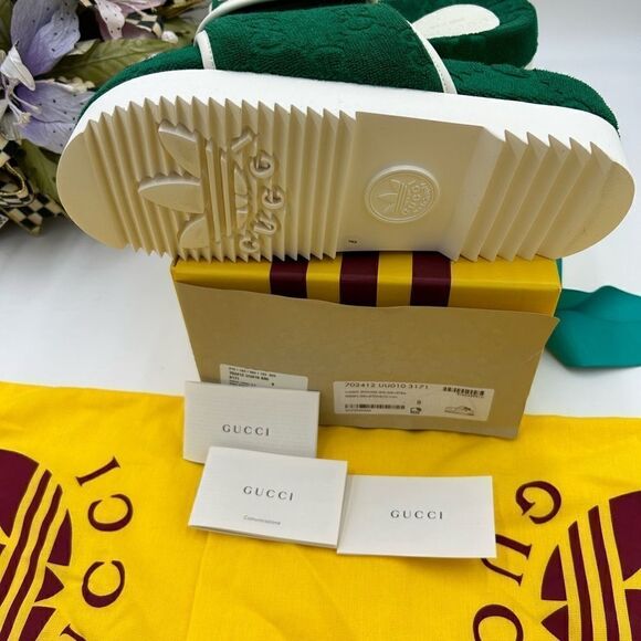 Men’s Gucci X Adidas, GG monogram, limited edition slides size 8, made i… - Picture 6 of 10